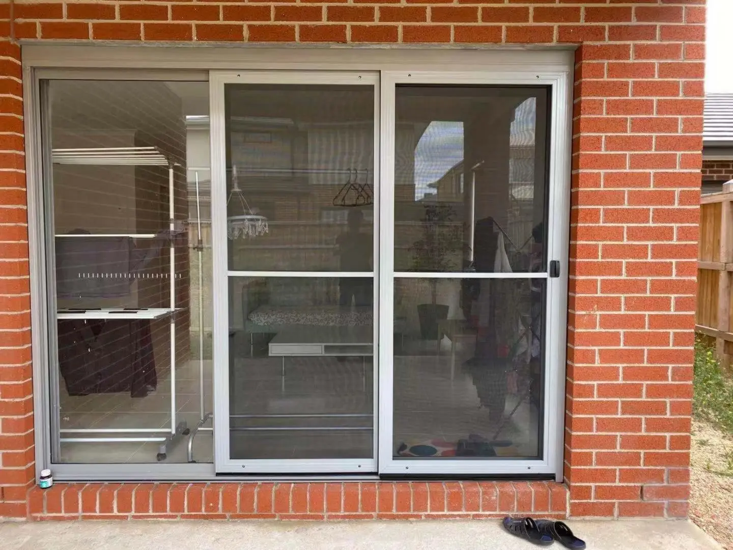 screen-door-exterior